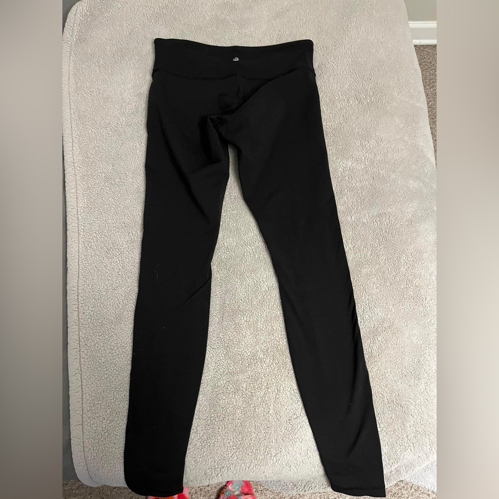lululemon wunder under - size 8